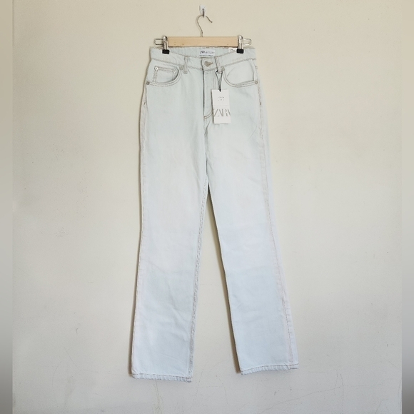 Zara Denim - Zara Light Wash High-Rise Full Length Jeans size 2